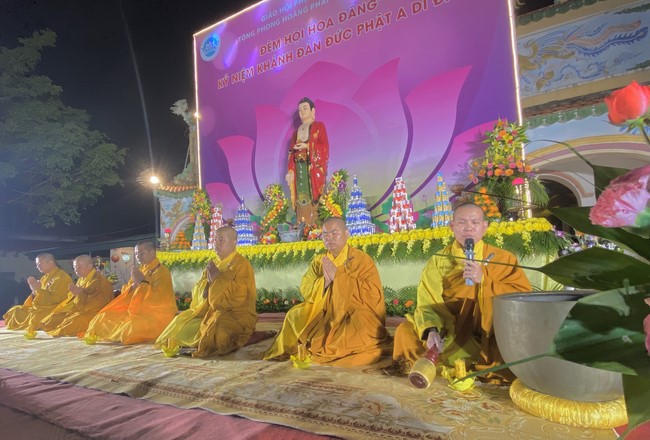 Chùa Đống Cao - Thanh Hoá: Đêm Hội Hoa Đăng Kỷ Niệm Đức Phật A Di Đà