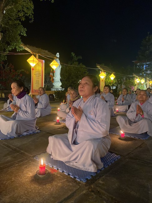 Chùa Đống Cao - Thanh Hoá: Đêm Hội Hoa Đăng Kỷ Niệm Đức Phật A Di Đà