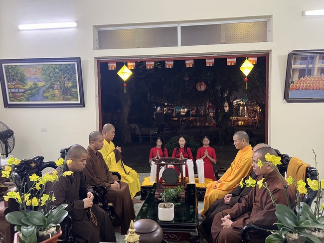 Chùa Đống Cao - Thanh Hoá: Đêm Hội Hoa Đăng Kỷ Niệm Đức Phật A Di Đà