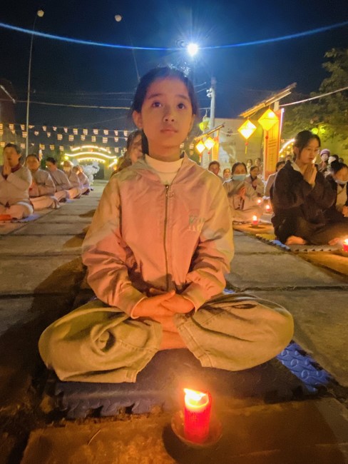 Chùa Đống Cao - Thanh Hoá: Đêm Hội Hoa Đăng Kỷ Niệm Đức Phật A Di Đà