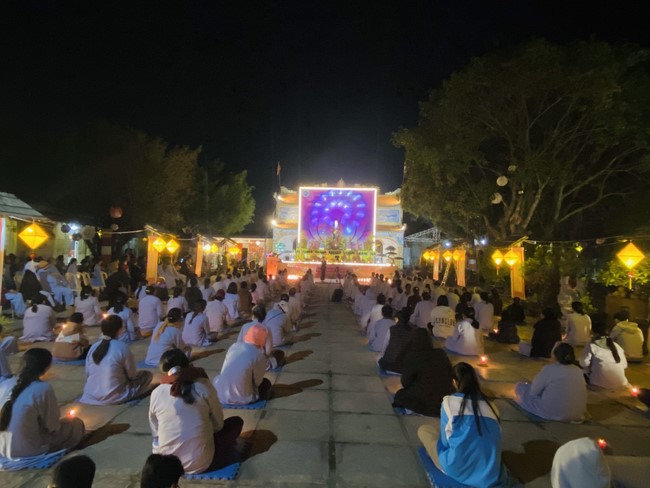 Chùa Đống Cao - Thanh Hoá: Đêm Hội Hoa Đăng Kỷ Niệm Đức Phật A Di Đà