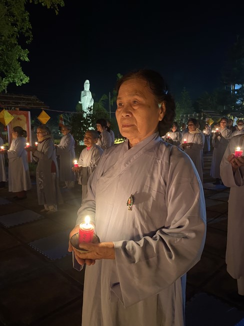 Chùa Đống Cao - Thanh Hoá: Đêm Hội Hoa Đăng Kỷ Niệm Đức Phật A Di Đà