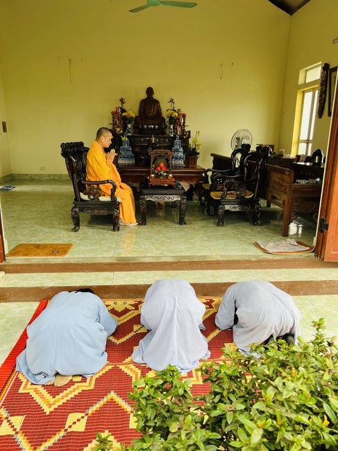 One - Day Practice at Dong Cao pagoda, Thanh Hoa