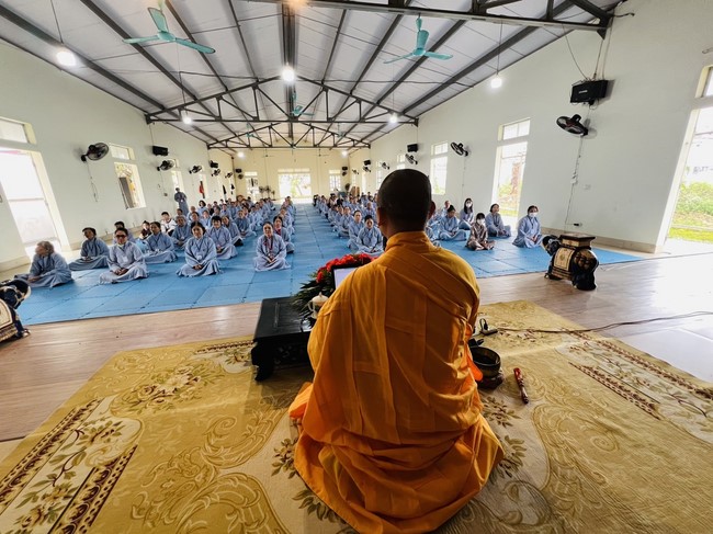 One - Day Practice at Dong Cao pagoda, Thanh Hoa
