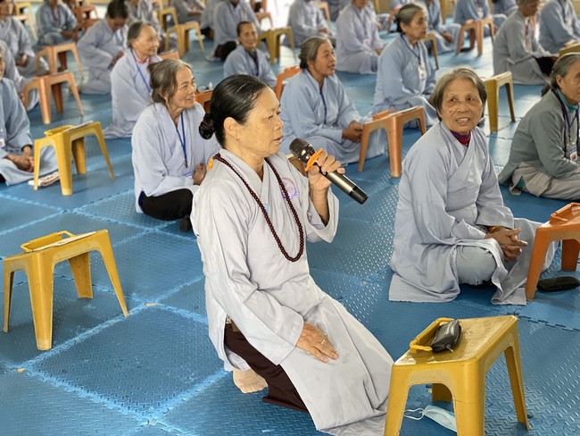 One - Day Practice at Dong Cao pagoda, Thanh Hoa