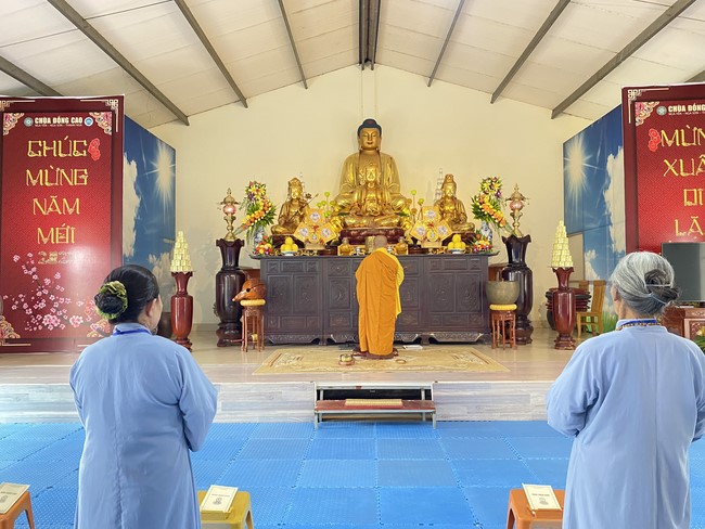 One - Day Practice at Dong Cao pagoda, Thanh Hoa