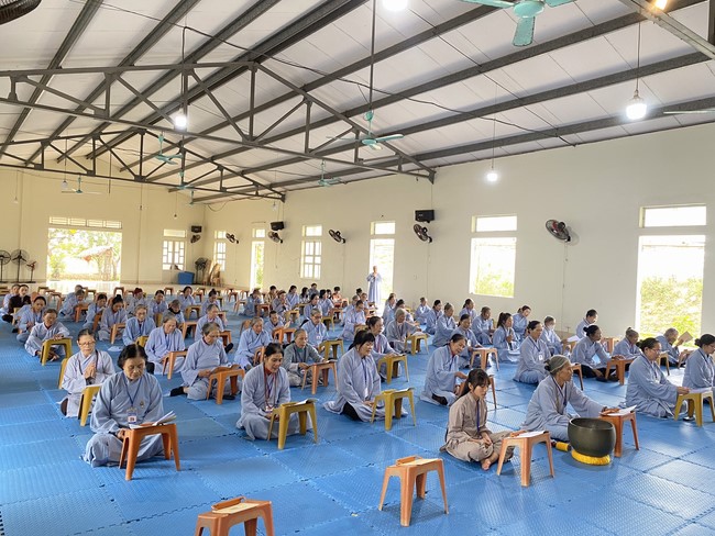 One - Day Practice at Dong Cao pagoda, Thanh Hoa