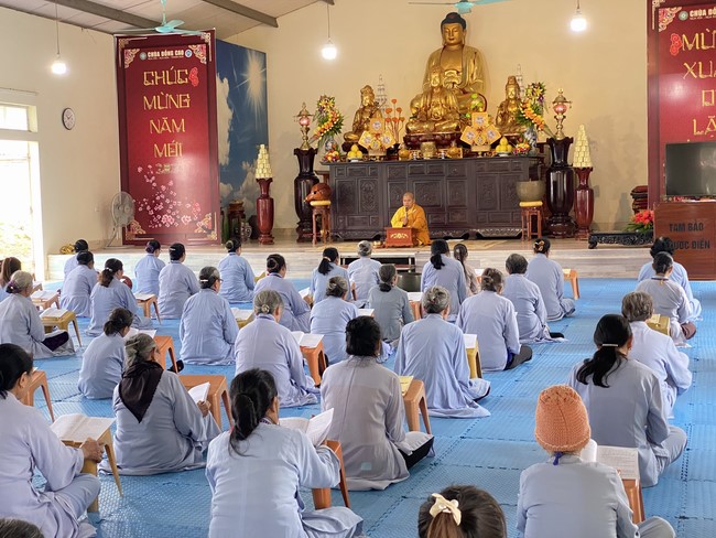 One - Day Practice at Dong Cao pagoda, Thanh Hoa
