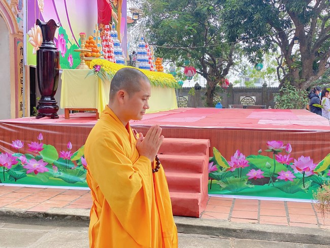 One - Day Practice at Dong Cao pagoda, Thanh Hoa