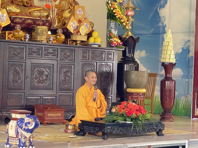 One - Day Practice at Dong Cao pagoda, Thanh Hoa