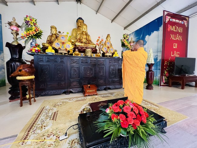 One - Day Practice at Dong Cao pagoda, Thanh Hoa