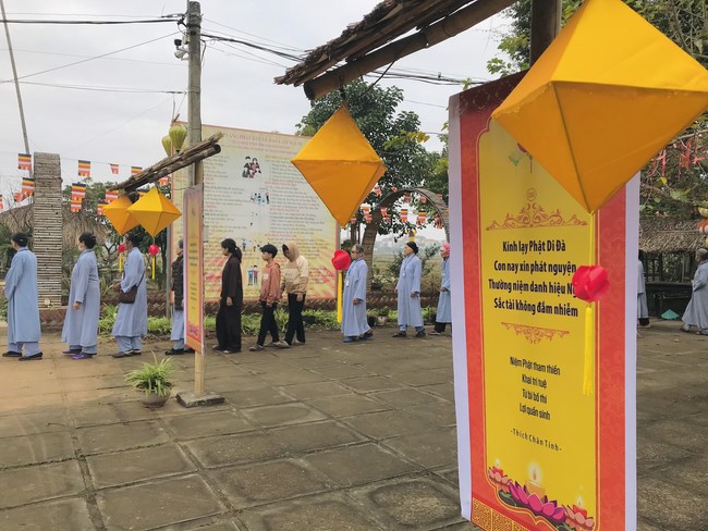One - Day Practice at Dong Cao pagoda, Thanh Hoa