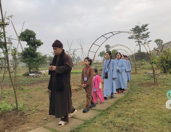One - Day Practice at Dong Cao pagoda, Thanh Hoa
