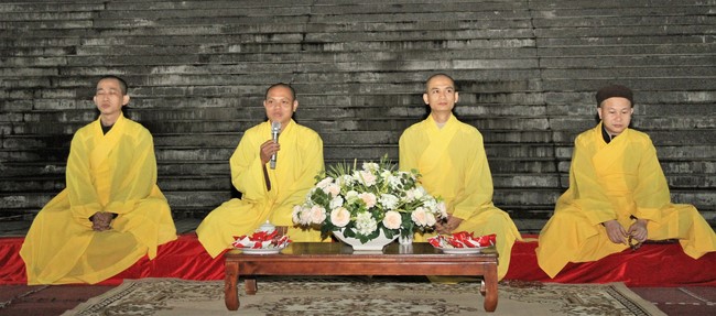 Youth towards Buddhism Retreat and Tea Meditation at Giai Lam pagoda, Ha Tinh