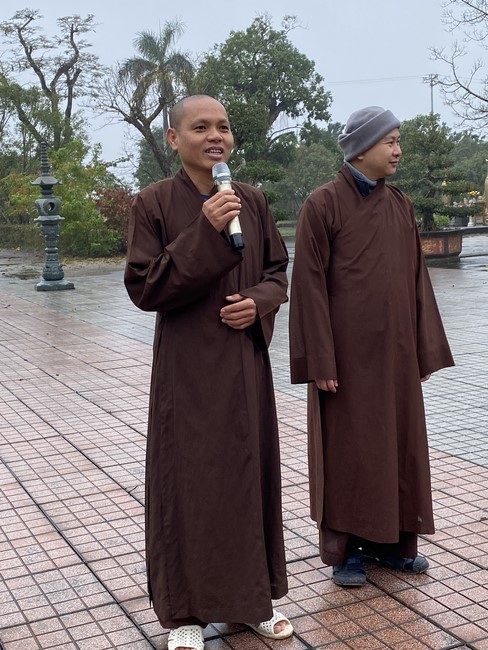 Youth towards Buddhism Retreat and Tea Meditation at Giai Lam pagoda, Ha Tinh