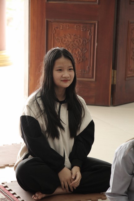 Youth towards Buddhism Retreat and Tea Meditation at Giai Lam pagoda, Ha Tinh