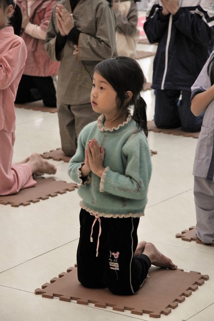 Youth towards Buddhism Retreat and Tea Meditation at Giai Lam pagoda, Ha Tinh