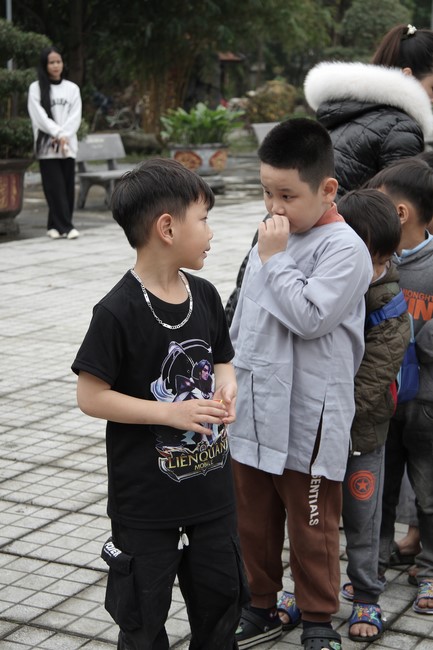Youth towards Buddhism Retreat and Tea Meditation at Giai Lam pagoda, Ha Tinh