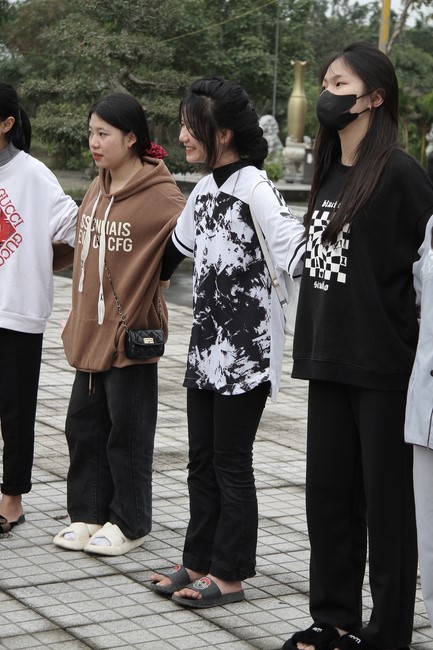 Youth towards Buddhism Retreat and Tea Meditation at Giai Lam pagoda, Ha Tinh
