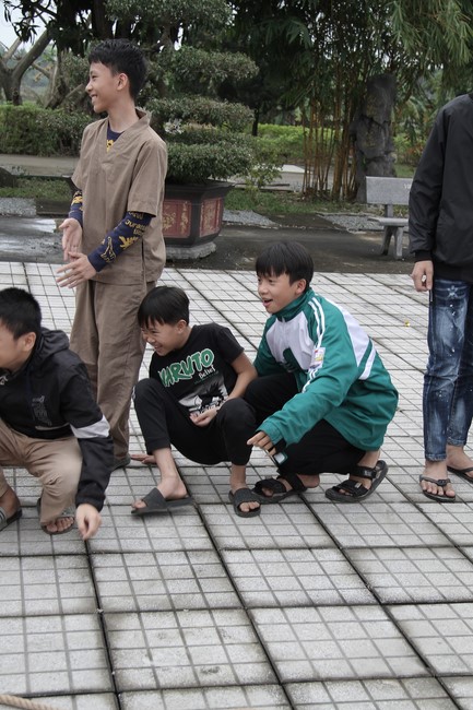Youth towards Buddhism Retreat and Tea Meditation at Giai Lam pagoda, Ha Tinh