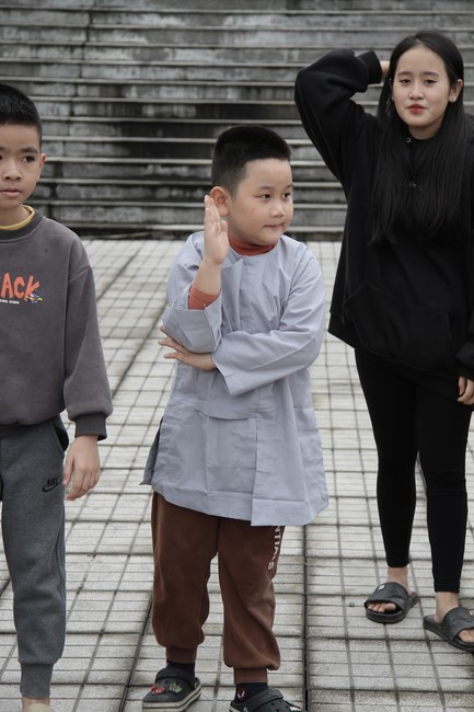 Youth towards Buddhism Retreat and Tea Meditation at Giai Lam pagoda, Ha Tinh