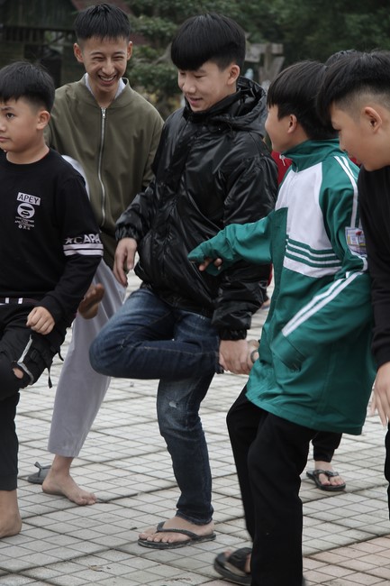Youth towards Buddhism Retreat and Tea Meditation at Giai Lam pagoda, Ha Tinh