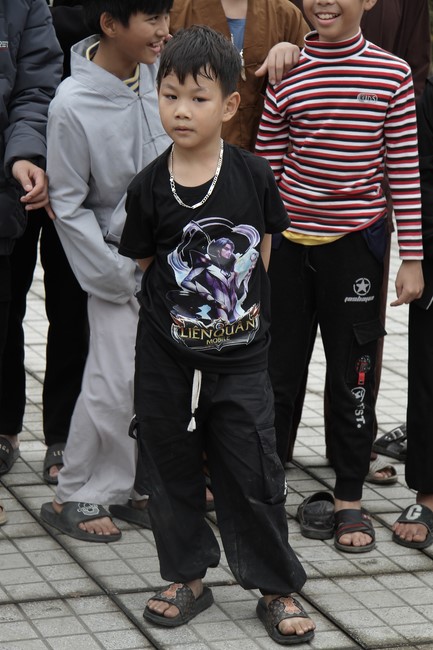 Youth towards Buddhism Retreat and Tea Meditation at Giai Lam pagoda, Ha Tinh