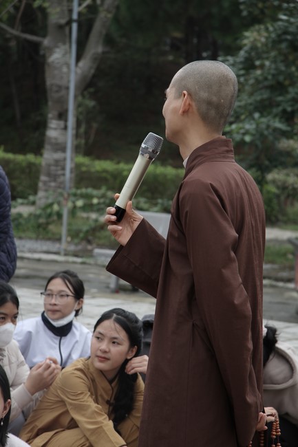 Youth towards Buddhism Retreat and Tea Meditation at Giai Lam pagoda, Ha Tinh