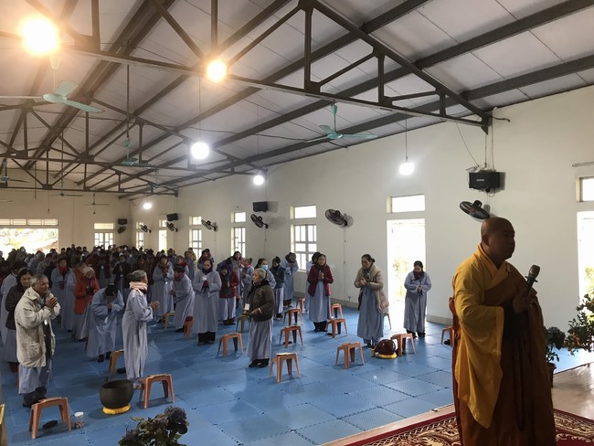 Year End Practice, a past year closing program, giving Tet gifts at Dong Cao pagoda