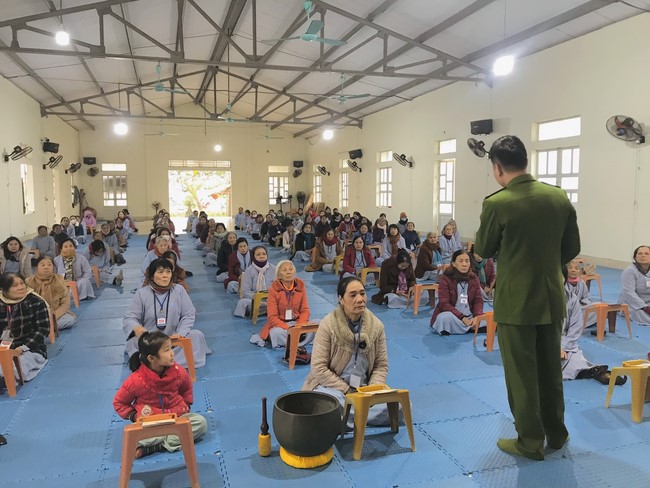 Chùa Đống Cao – Thanh Hóa: Khóa tu cuối năm - Lễ tất niên và trao quà tết