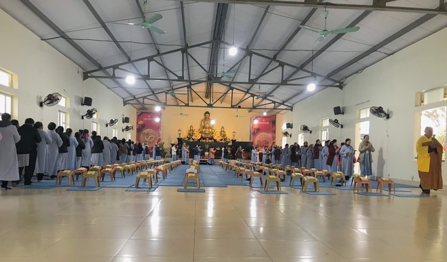 Year End Practice, a past year closing program, giving Tet gifts at Dong Cao pagoda