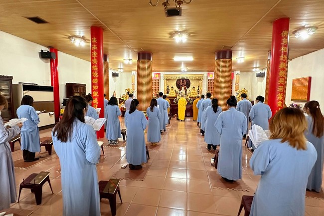 Year-end repentant Assembly at Linh An Temple in Taiwan