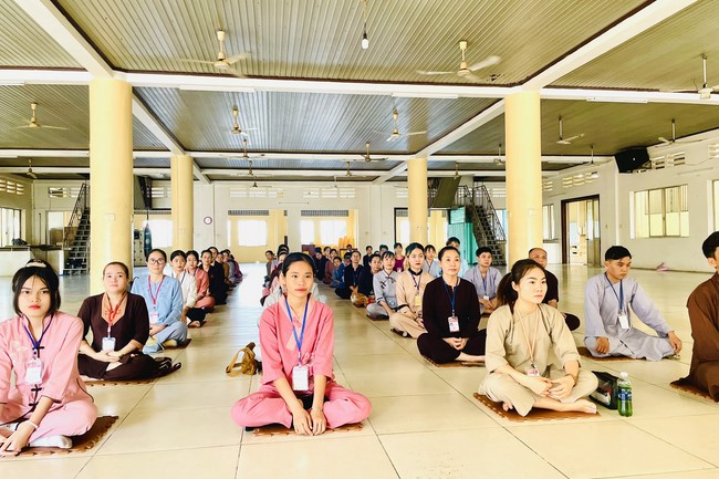 Dharmapala Group 's doctrine learning Session