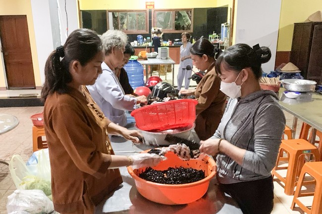One-Day Peaceful Retreat at Suoi Phap Pagoda