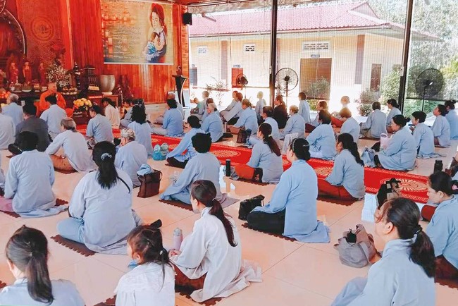One-Day Peaceful Retreat at Suoi Phap Pagoda