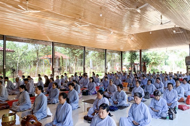 One-Day Peaceful Retreat at Suoi Phap Pagoda