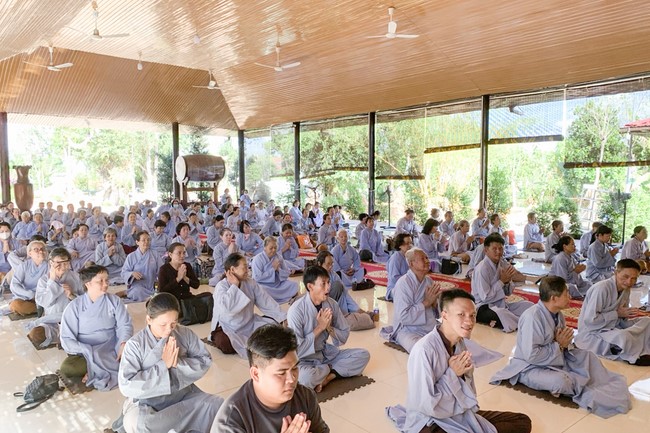 One-Day Peaceful Retreat at Suoi Phap Pagoda