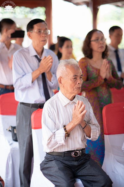 Wedding Ceremony at the pagoda