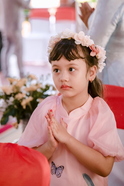 Wedding Ceremony at the pagoda