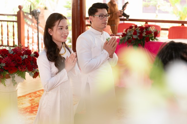 Wedding Ceremony at the pagoda