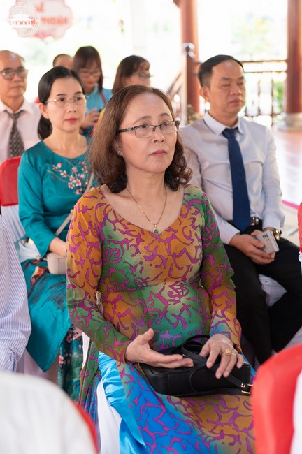Wedding Ceremony at the pagoda