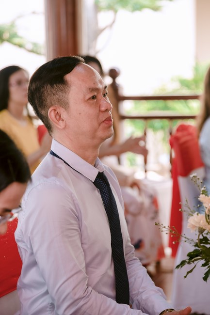 Wedding Ceremony at the pagoda