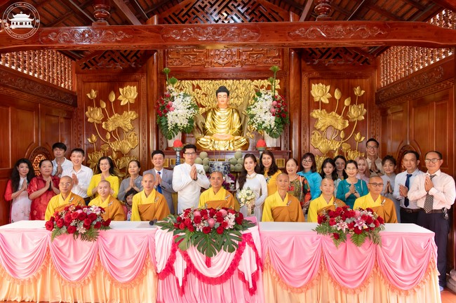 Wedding Ceremony at the pagoda