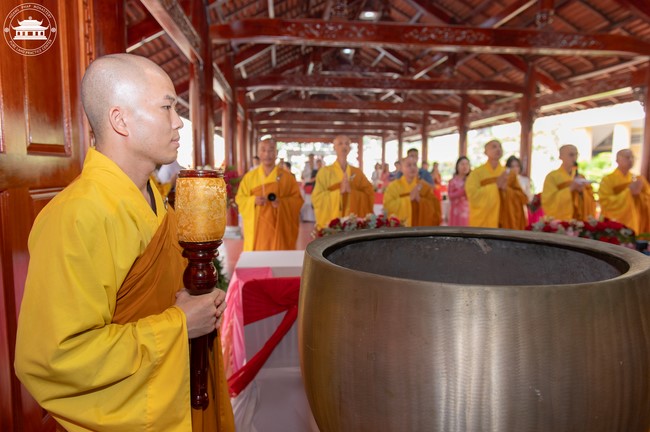 Wedding Ceremony at the pagoda