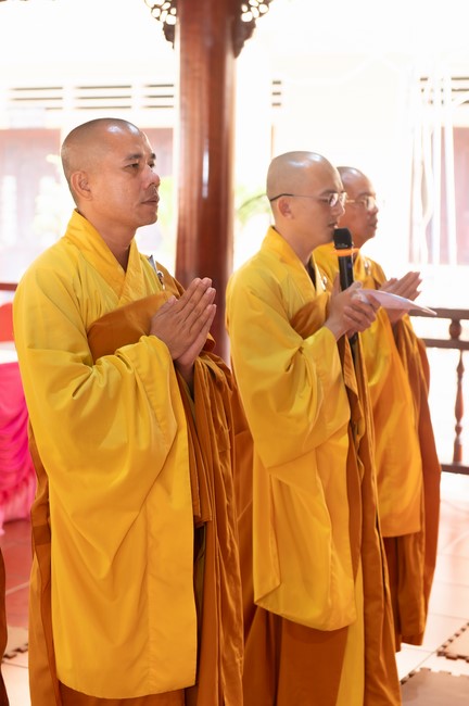 Wedding Ceremony at the pagoda