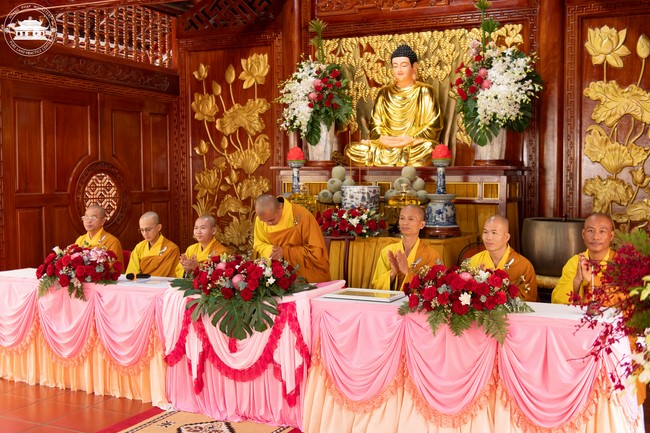 Wedding Ceremony at the pagoda