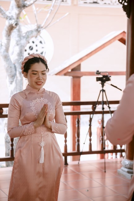 Wedding Ceremony at the pagoda