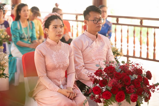 Wedding Ceremony at the pagoda
