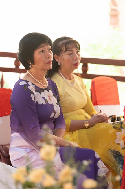 Wedding Ceremony at the pagoda