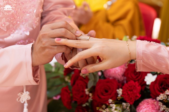 Wedding Ceremony at the pagoda